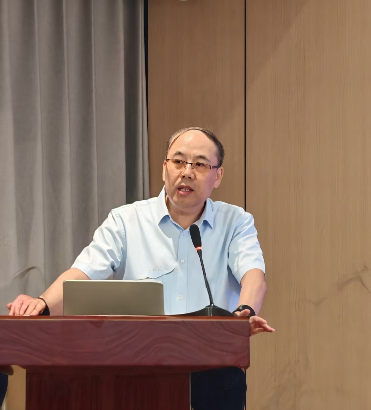 微信图片_20250915145833_104_289.jpg