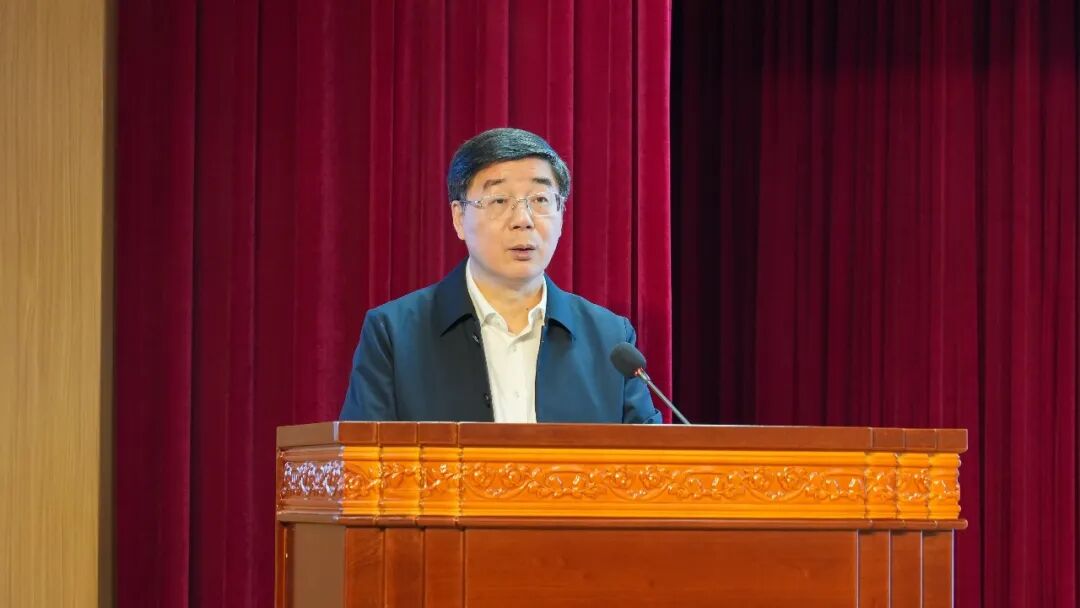 韩书记讲话.jpg
